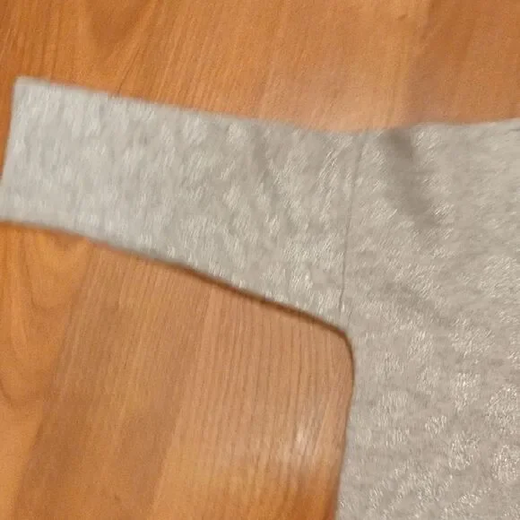 Autumn Cashmere Gray Sweater - Picture 3 of 9